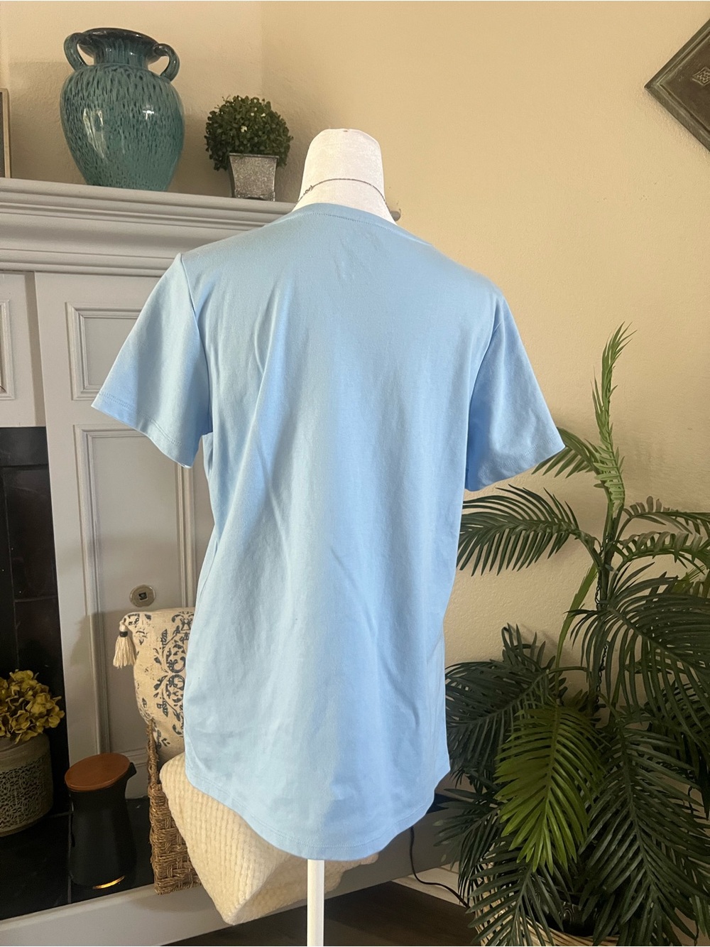 L.L. Bean 100% Supima Cotton Light Blue V-Neck Short Sleeve Tee - Picture 4 of 6